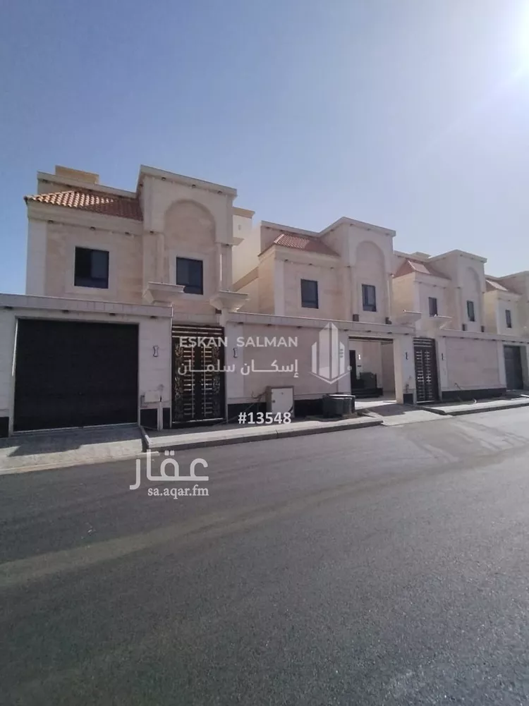 فيلا للبيع في شارع عبدالله ابن عقبة, حي الدفاع, مدينة المدينه المنوره, منطقة المدينة المنورة