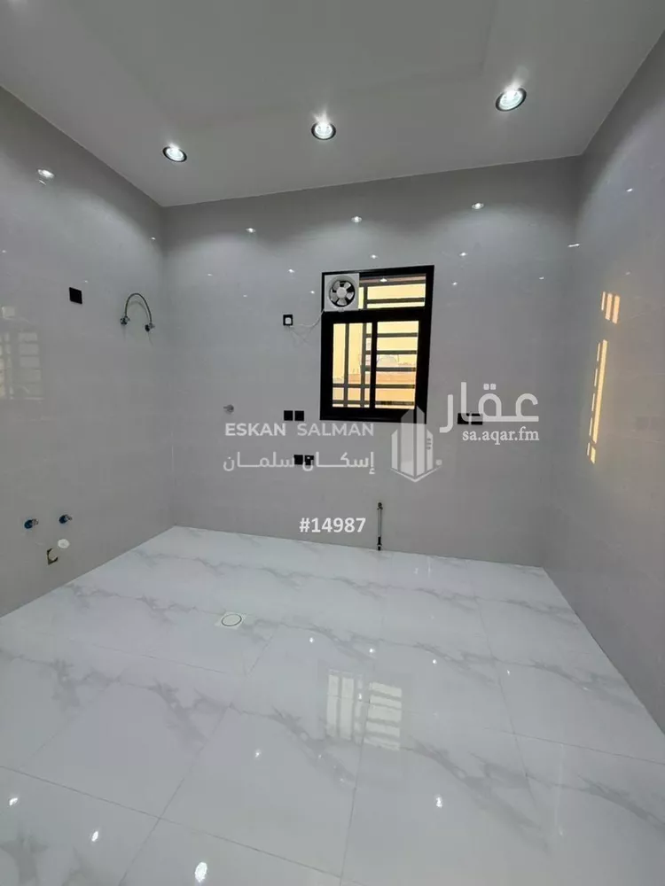 شقة للبيع في شارع مصعب بن عمير, حي الحيلة الغربي, مدينة محائل, منطقة عسير صورة 3