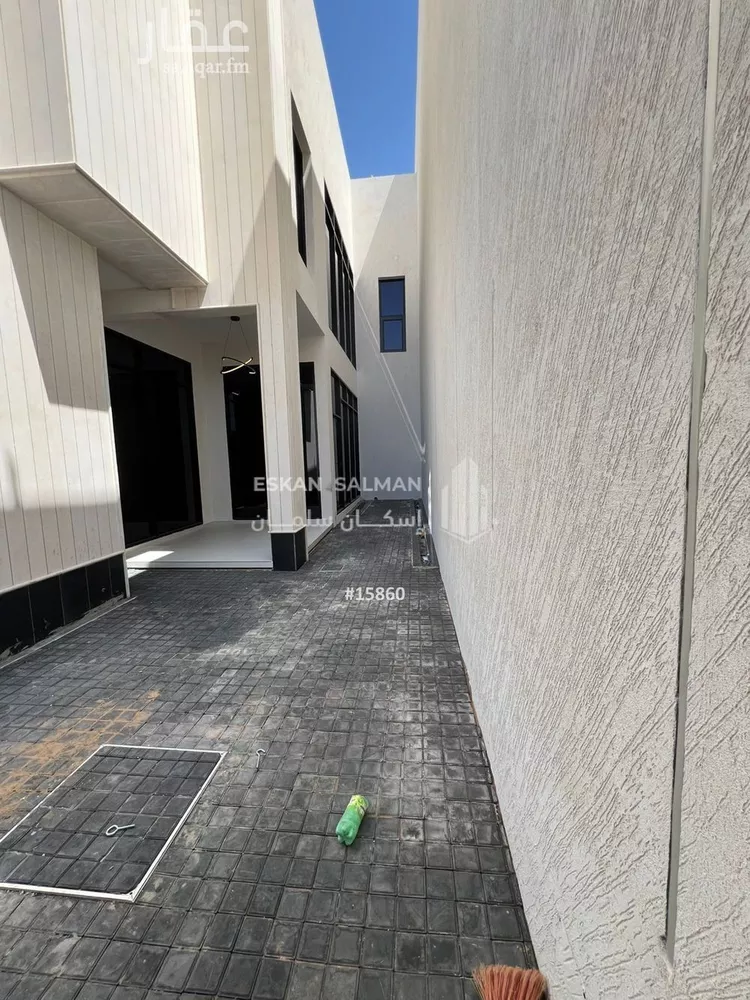 فيلا للبيع في شارع أبي الفتوح الهجرسي, حي الشفاء, مدينة عنيزه, منطقة القصيم صورة 2