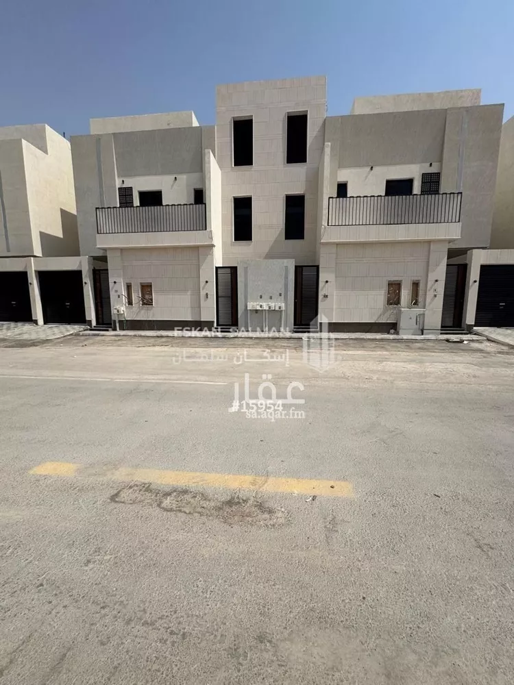 دور للبيع في شارع رقم 5, حي الندوة, مدينة الرياض, منطقة الرياض