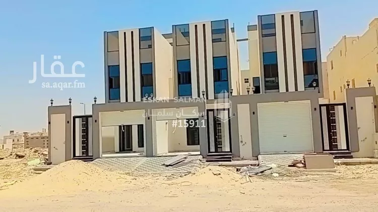 فيلا للبيع في شارع ابن اياس الكناني, حي ضاحية الملك فهد, مدينة الدمام, المنطقة الشرقية