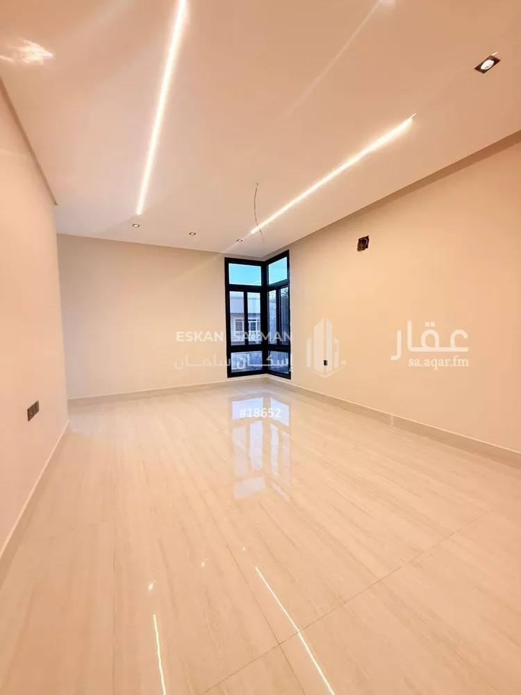 فيلا للبيع في شارع 11ج, حي الشراع, مدينة الخبر, المنطقة الشرقية صورة 2