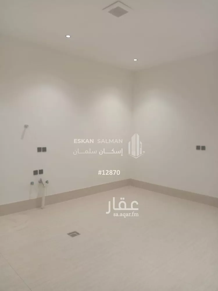 دور للبيع في شارع إسماعيل بن إبراهيم الربعي, حي طويق, مدينة الرياض, منطقة الرياض صورة 5