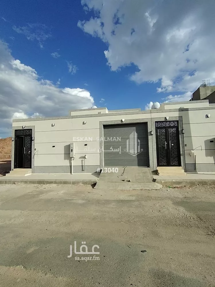 دور للبيع في شارع عبدالمنان ابن المتلمس, حي المدينة الصناعية, مدينة المدينه المنوره, منطقة المدينة المنورة صورة 2