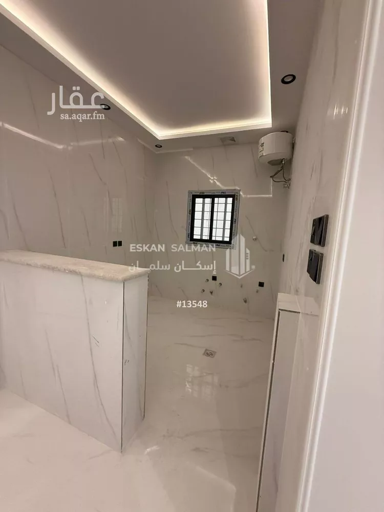 فيلا للبيع في شارع عبدالله ابن عقبة, حي الدفاع, مدينة المدينه المنوره, منطقة المدينة المنورة صورة 5