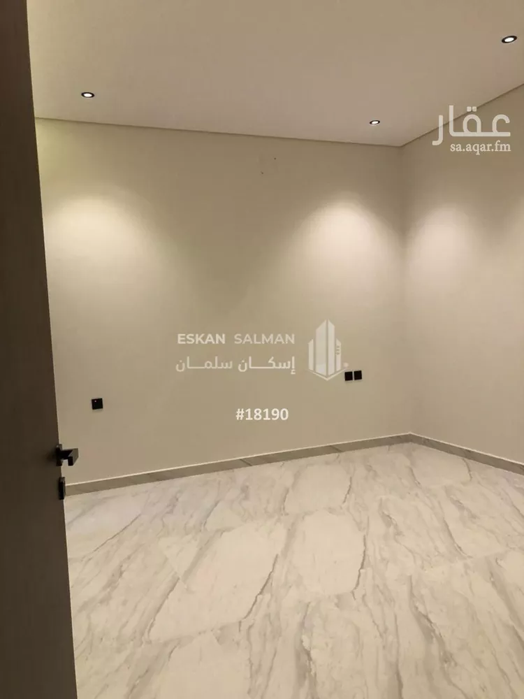 دور للبيع في شارع الماطري, حي المعيزيلة, مدينة الرياض, منطقة الرياض صورة 3