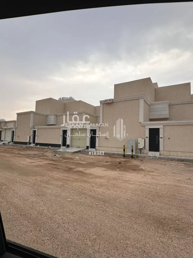 فيلا للبيع في شارع ايوب بن مكرز, حي اليرموك, مدينة حفر الباطن, المنطقة الشرقية صورة 5