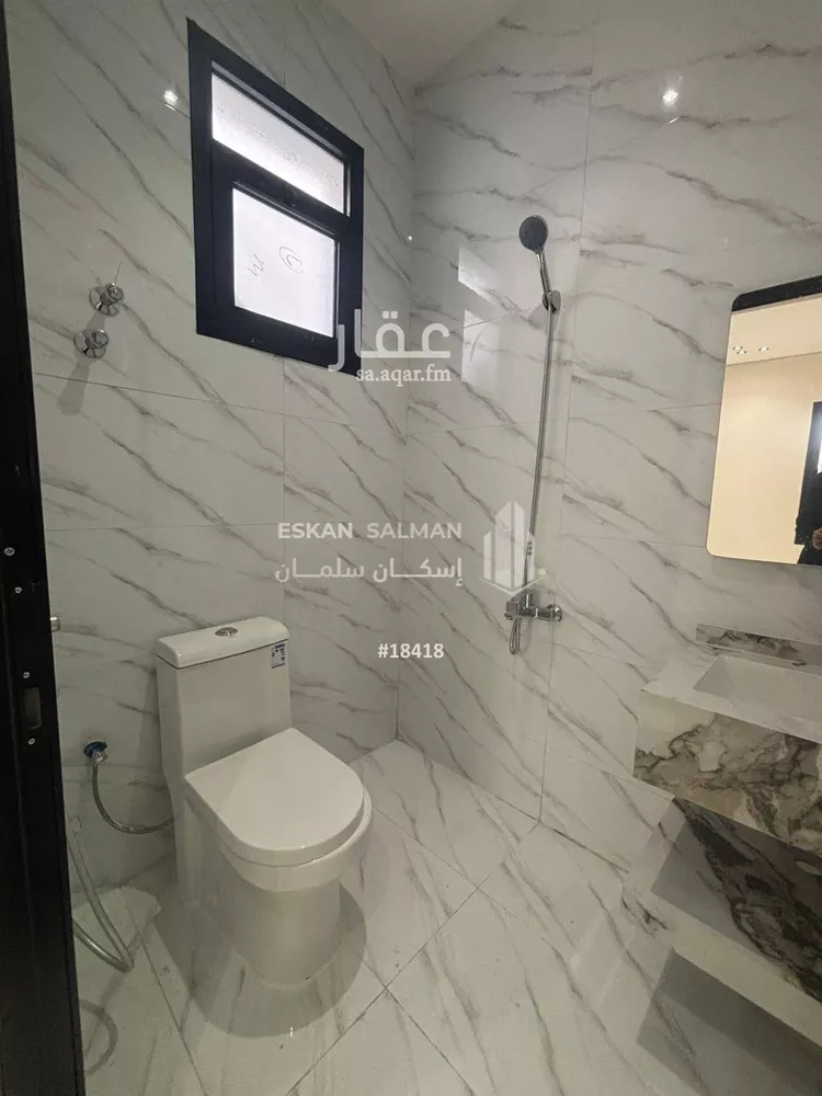 فيلا للبيع في شارع الخفجي, حي الصواري, مدينة الخبر, المنطقة الشرقية صورة 2