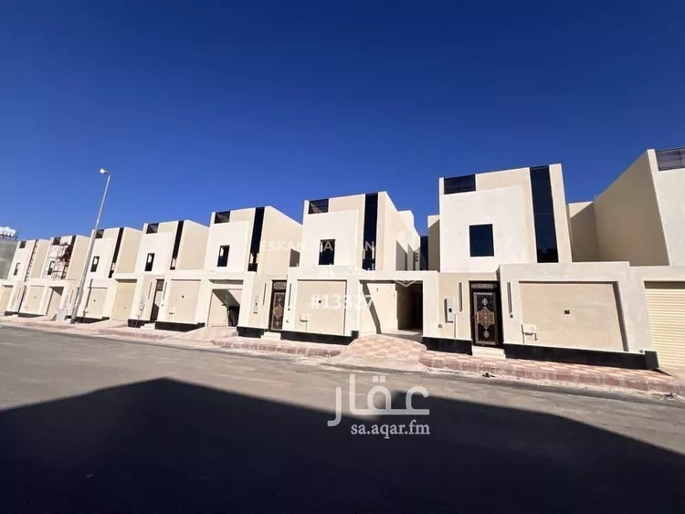 فيلا للبيع في شارع اياس ابن قتادة, حي الاناهي, مدينة المدينه المنوره, منطقة المدينة المنورة صورة 2