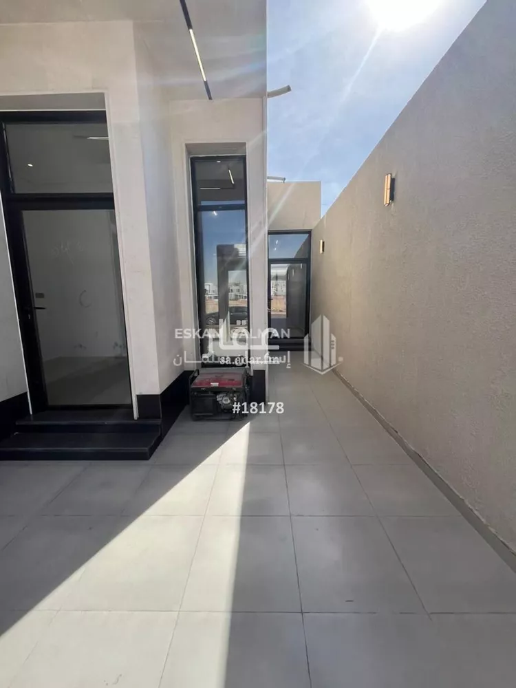 دور للبيع في شارع محمد بن الظهير, حي النهضة, مدينة الرياض, منطقة الرياض صورة 2