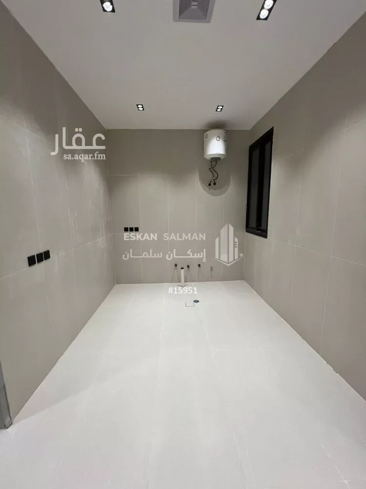 دور للبيع في شارع رقم 94, حي الندوة, مدينة الرياض, منطقة الرياض صورة 5