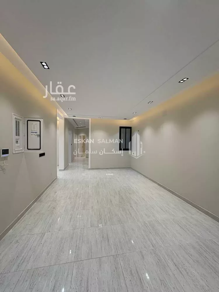 دور للبيع في شارع سرية عبدالله بن رواحة, حي المطار, مدينة أبها, منطقة عسير صورة 3