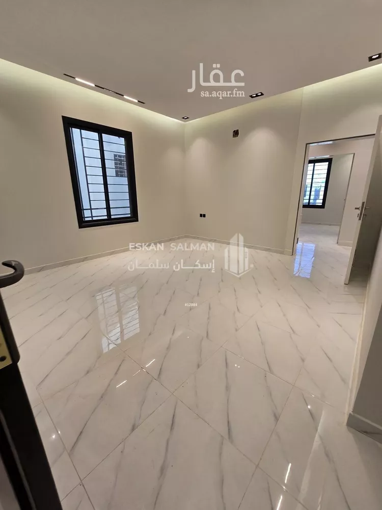 دور للبيع في شارع رقم 96, حي الندوة, مدينة الرياض, منطقة الرياض صورة 5