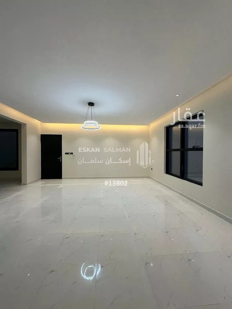 فيلا للبيع في شارع القاع البارد, حي الرمال, مدينة بريده, منطقة القصيم صورة 4