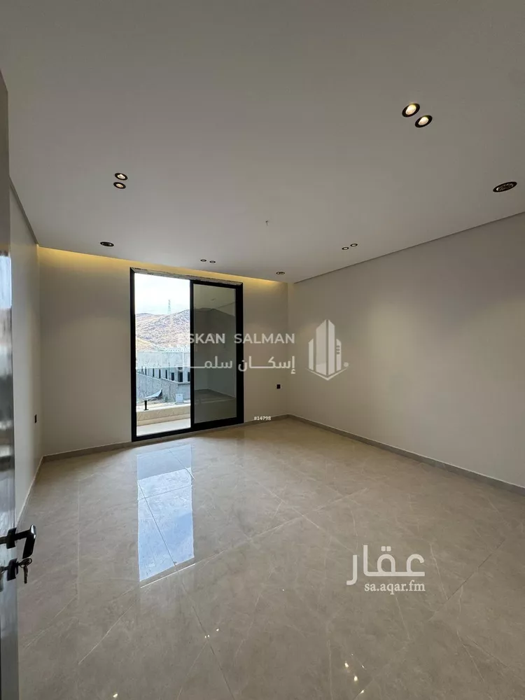 شقة للبيع في شارع حريث العذري, حي أم الرصف, مدينة امارة منطقة مكة المكرمة - الطائف, منطقة مكة المكرمة صورة 2