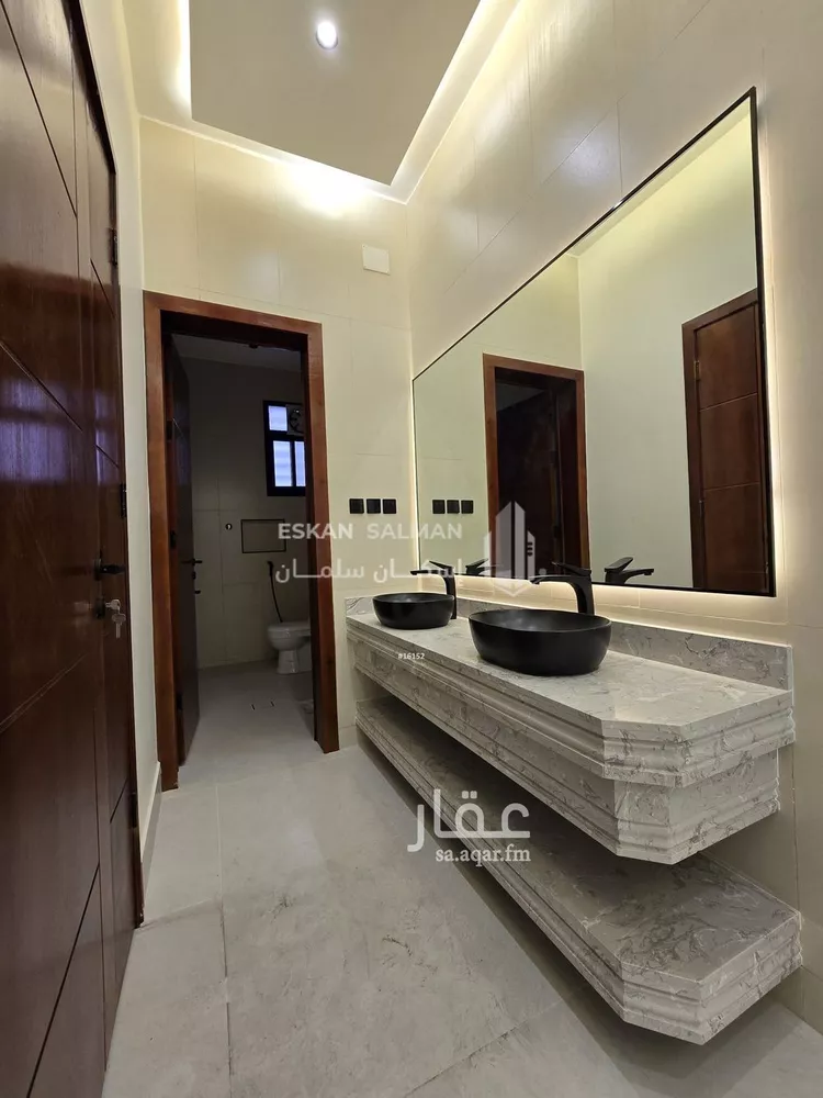 دور للبيع في شارع النهضة 75, حي النهضة, مدينة احد رفيده, منطقة عسير صورة 4