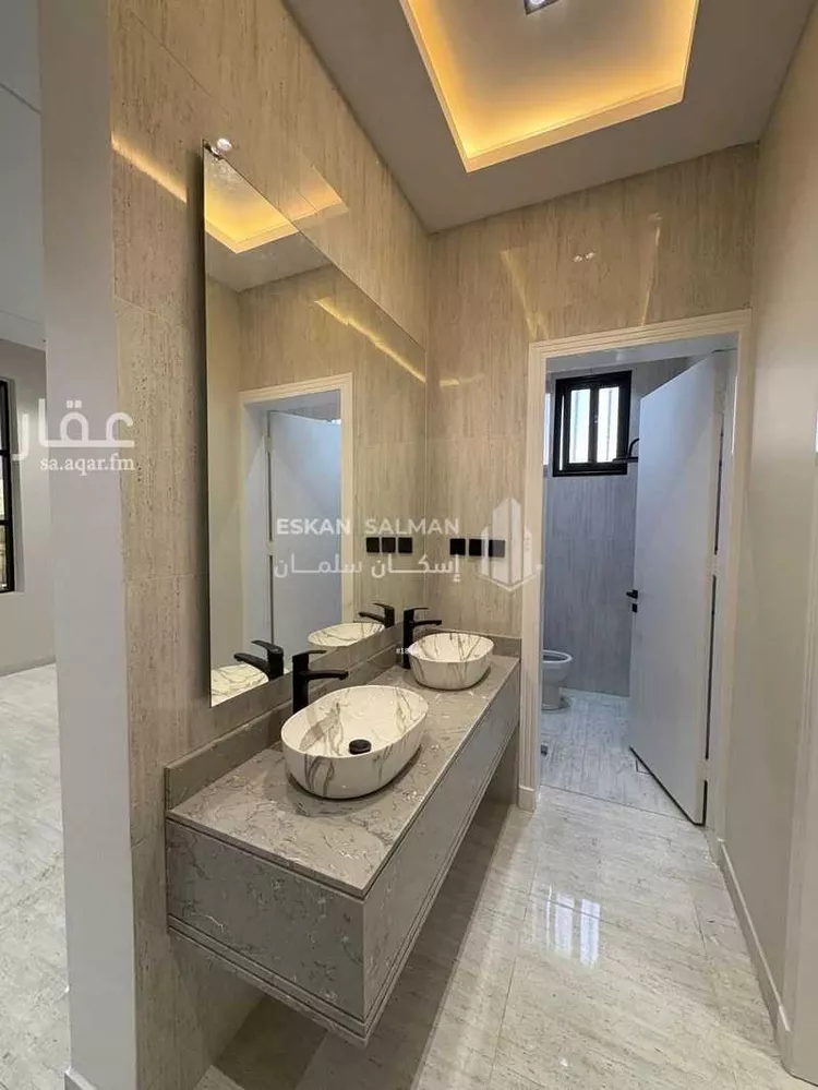 دور للبيع في شارع سرية عبدالله بن رواحة, حي المطار, مدينة أبها, منطقة عسير صورة 5