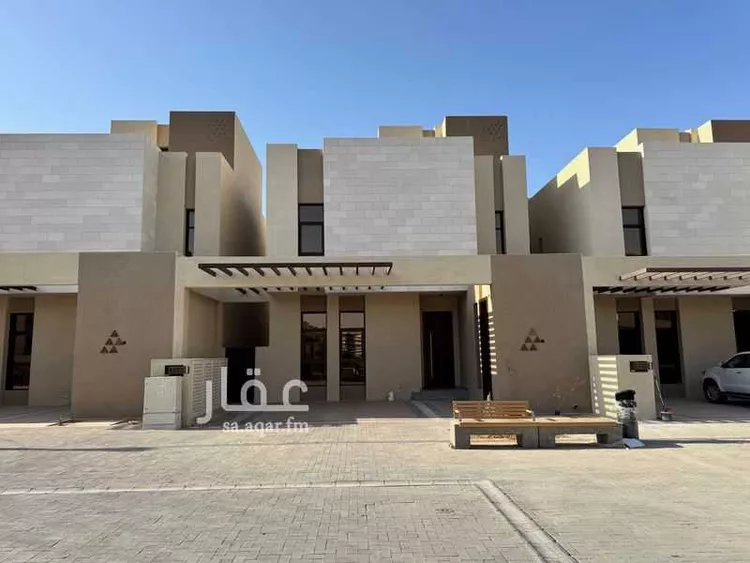 فيلا للبيع في شارع رقم 1240, حي سدرة, مدينة الرياض, منطقة الرياض
