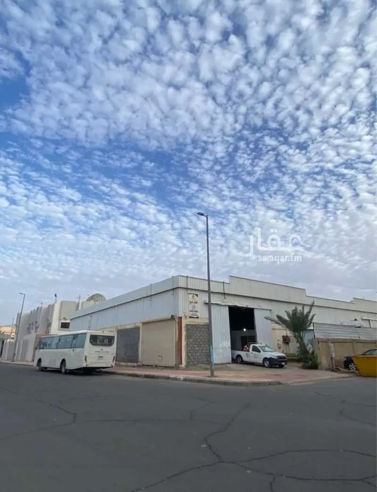 مستودع للبيع في شارع محمد بن ابي سهل, حي الفيصلية الجنوبية, مدينة تبوك, منطقة تبوك صورة 3