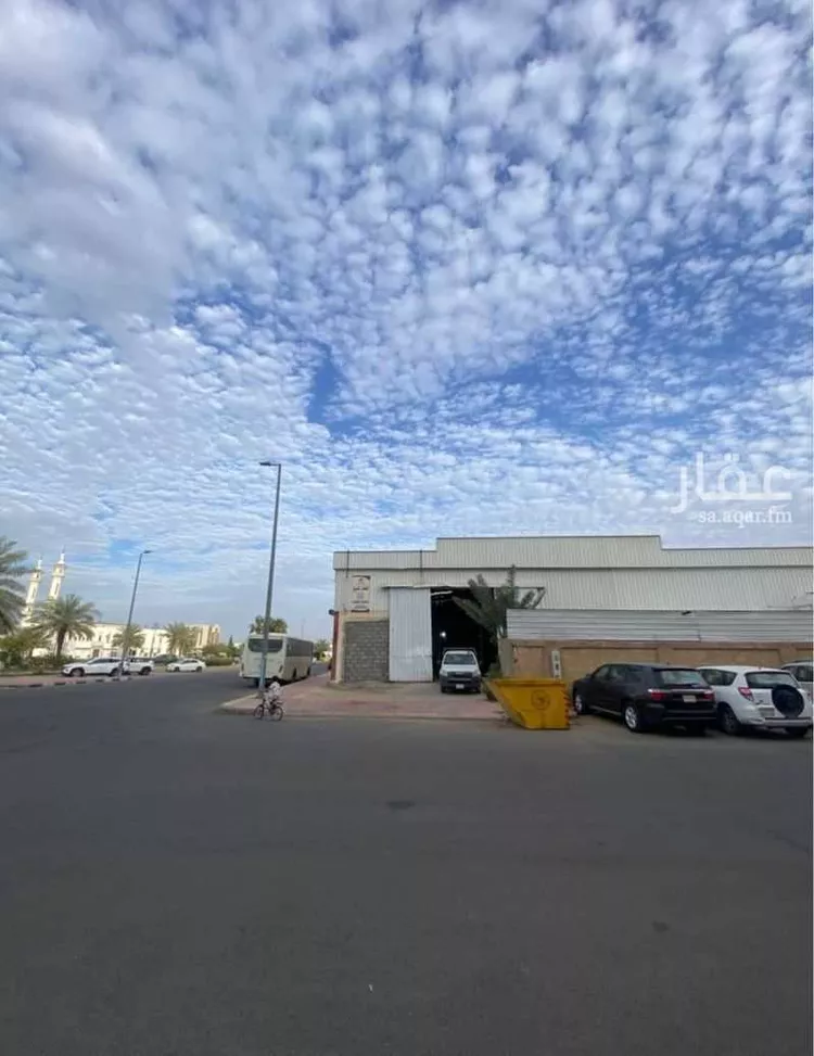مستودع للبيع في شارع محمد بن ابي سهل, حي الفيصلية الجنوبية, مدينة تبوك, منطقة تبوك صورة 2