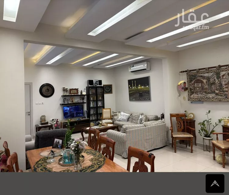 فيلا للبيع في شارع مغيرة, حي الوادي, مدينة الرياض, منطقة الرياض صورة 2