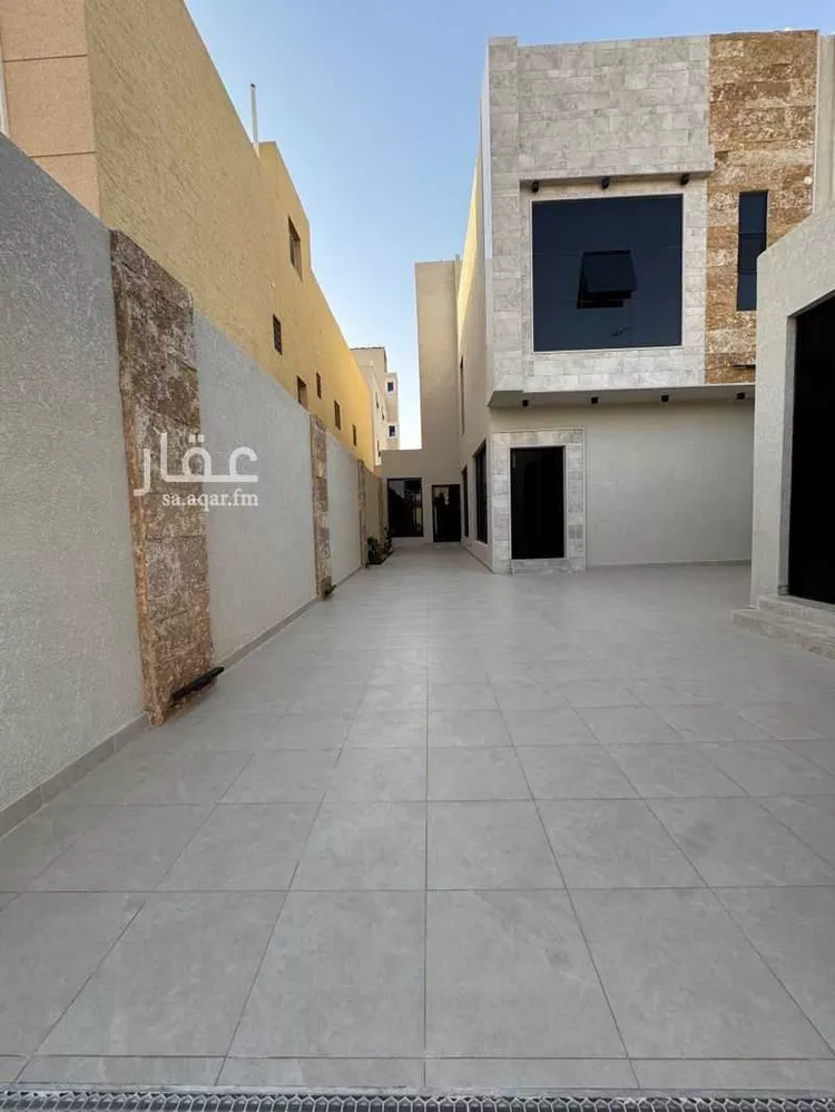 فيلا للبيع في شارع عبدالوهاب التميمي, حي الرمال, مدينة الرياض, منطقة الرياض صورة 2