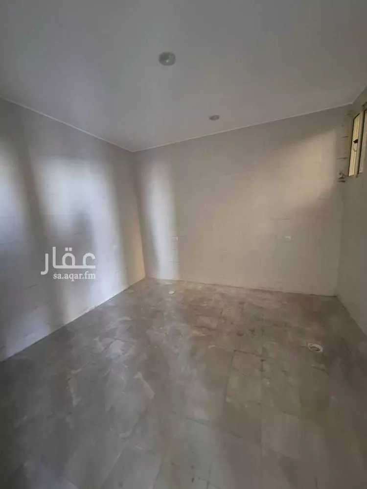 فيلا للإيجار في شارع الامير عبدالعزيز ابن مساعد ، حي الازدهار ، الشنان ، الشنان صورة 3
