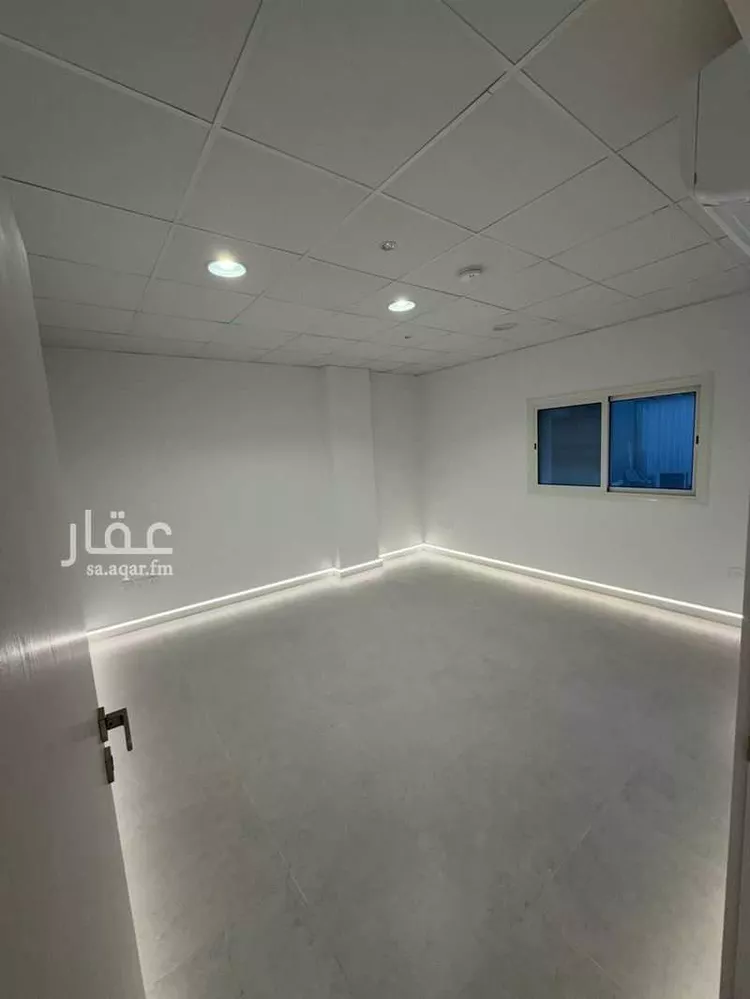 مكتب تجاري للإيجار في شارع الملك سعود بن عبدالعزيز, حي الخبرالشمالية, مدينة الخبر, المنطقة الشرقية صورة 4