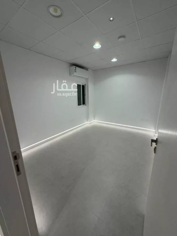 مكتب تجاري للإيجار في شارع الملك سعود بن عبدالعزيز, حي الخبرالشمالية, مدينة الخبر, المنطقة الشرقية صورة 5