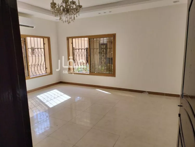 شقة للإيجار في شارع طريق الملك عبدالعزيز الفرعي, حي الملك فهد, مدينة الرياض, منطقة الرياض