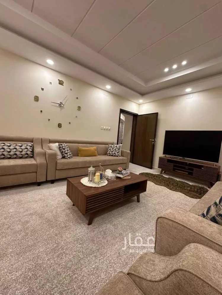 شقة للإيجار في شارع عبدالله ابن سلمة ابن ابي الخير, حي الظرفة, مدينة خميس مشيط, منطقة عسير صورة 2
