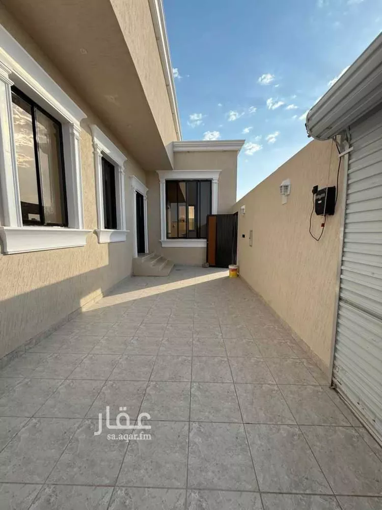 Floor for Sale in Taif Jubrah 9
