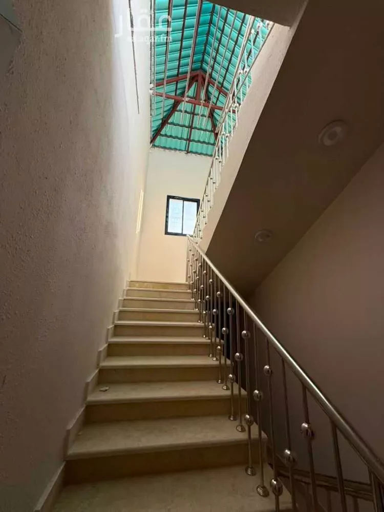 Floor for Sale in Taif Jubrah 14