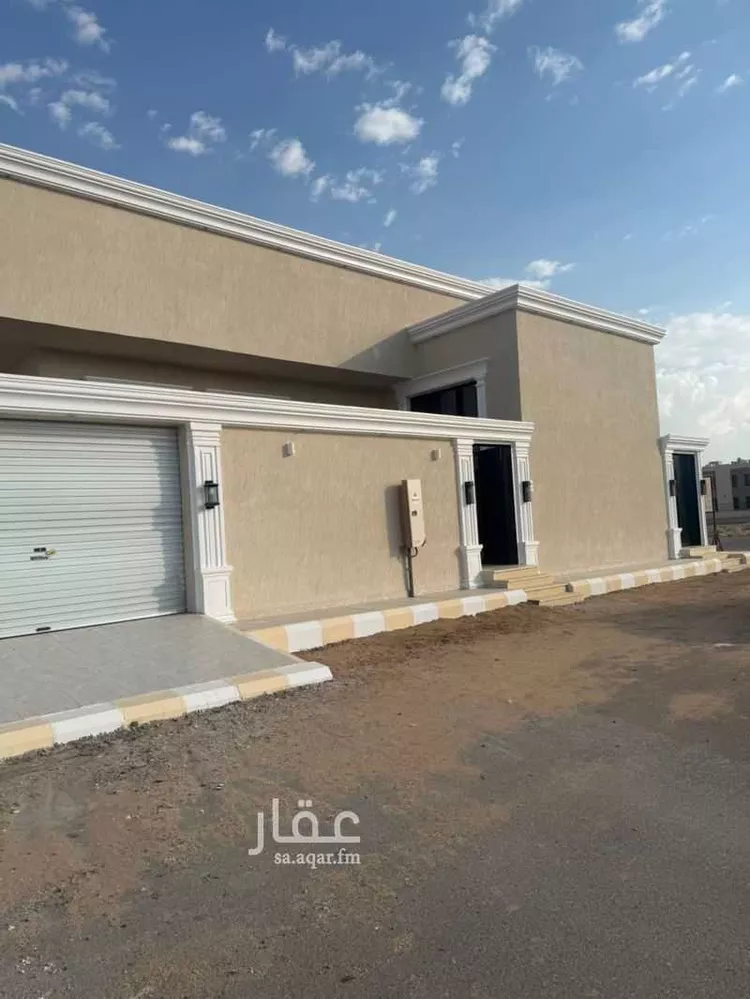 Floor for Sale in Taif Jubrah 8