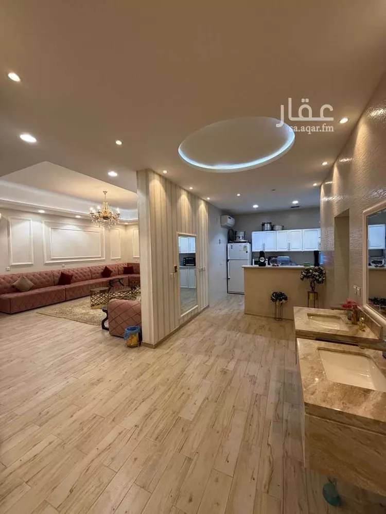 استراحة للبيع في شارع عبداللطيف بن المبارك ، حي المهدية ، الرياض ، منطقة الرياض صورة 2