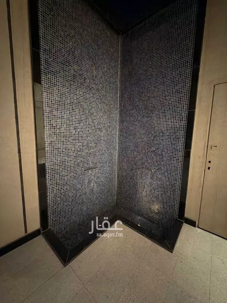 فيلا للإيجار في شارع رقم 424, حي الملقا, مدينة الرياض, منطقة الرياض صورة 3