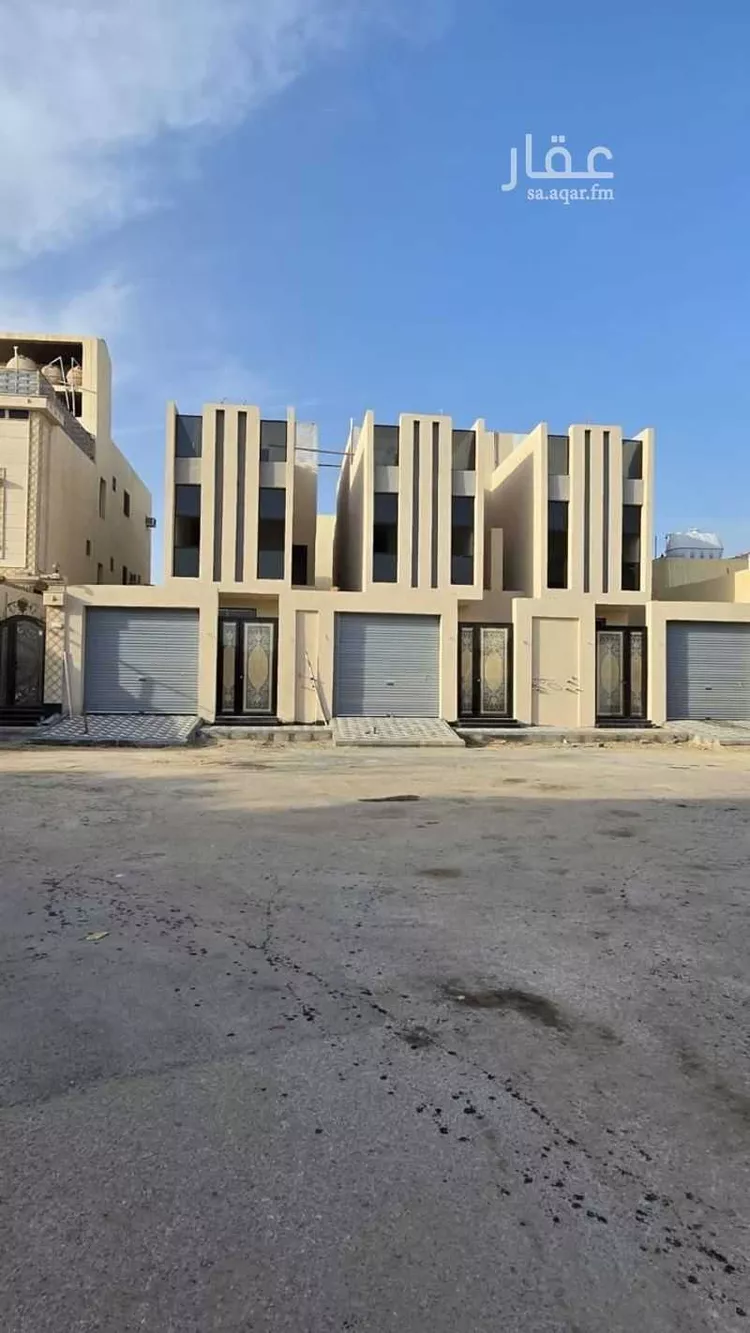 فيلا للبيع في شارع الوقار, حي ضاحية الملك فهد, مدينة الدمام, المنطقة الشرقية صورة 2