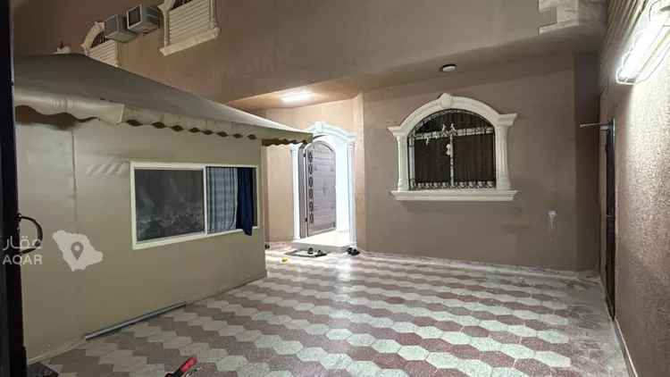 فيلا للبيع في شارع الأسامر, حي النظيم, مدينة الرياض, منطقة الرياض 6