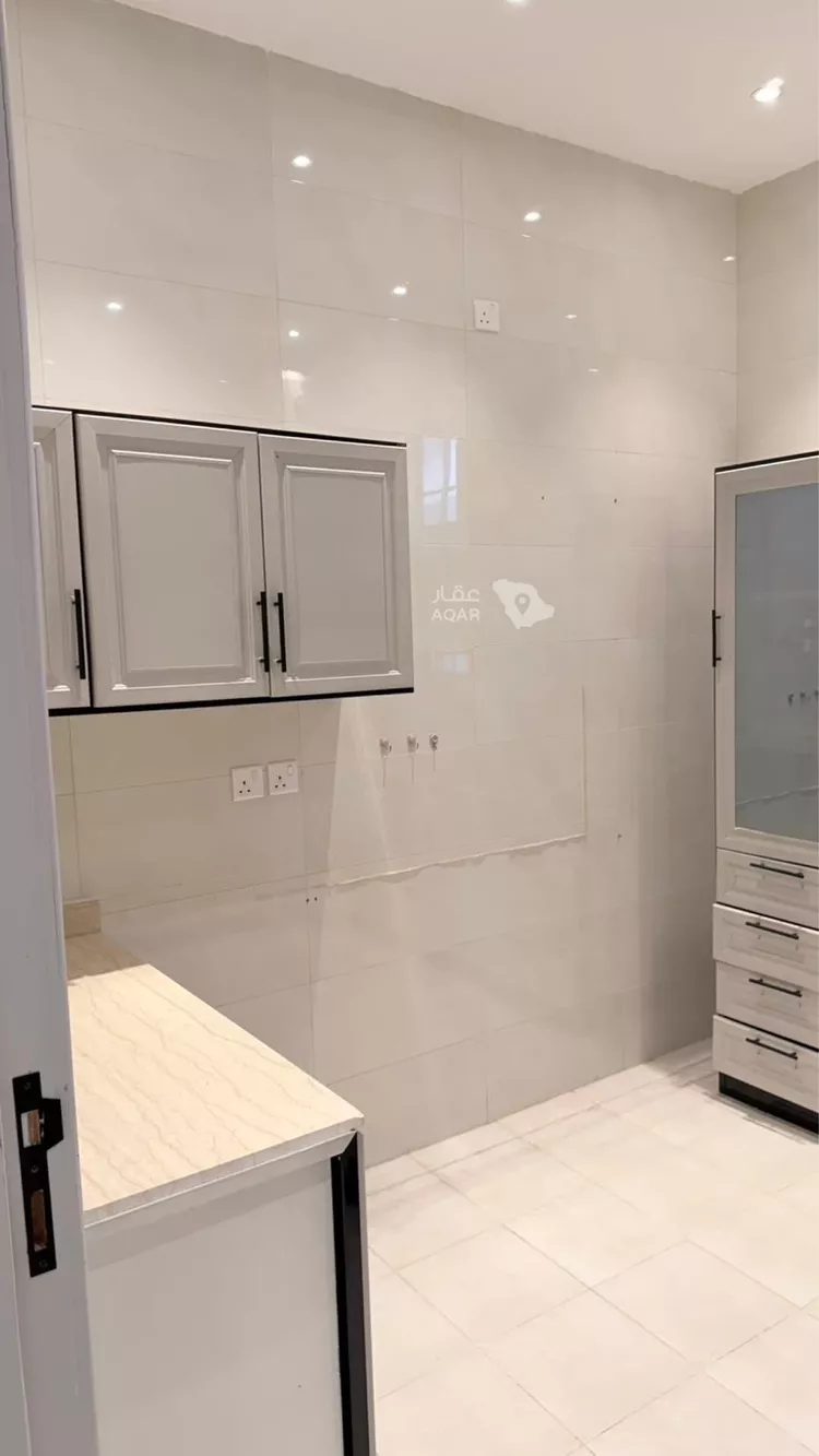 شقة للإيجار في شارع عمار الحسني, حي الرمال, مدينة الرياض, منطقة الرياض 4