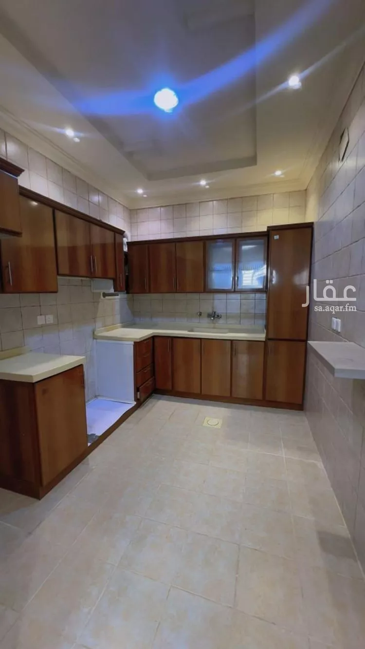 شقة للإيجار في شارع أرطأة بن كعب, حي العقيق, مدينة الرياض, منطقة الرياض