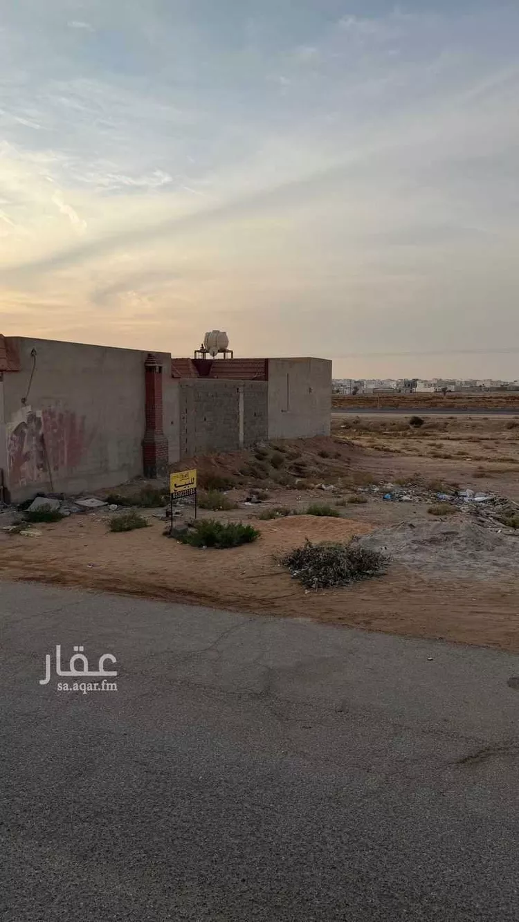 أرض للبيع في شارع هجره عسيلان 526, حي النقيب الجنوبي, مدينة بريدة, منطقة القصيم صورة 2