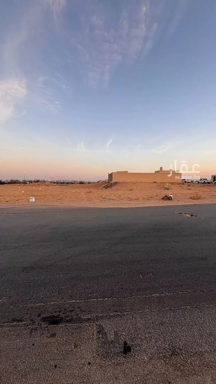 أرض للبيع في شارع الشفق, حي الشفق, مدينة بريدة, منطقة القصيم صورة 2