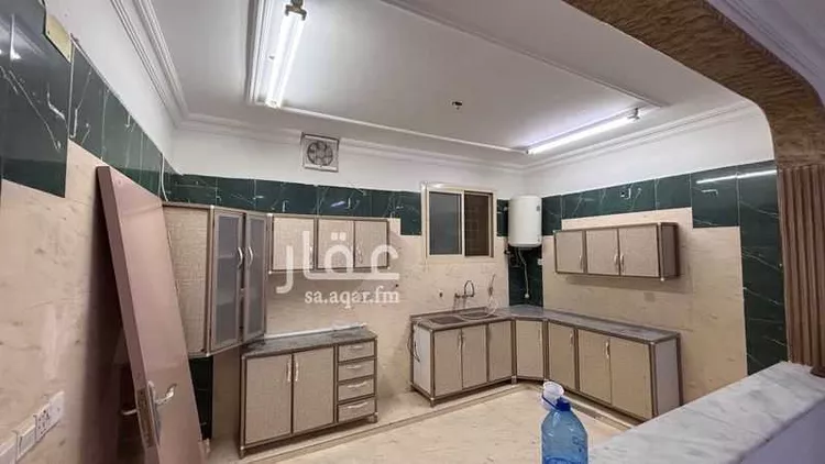 دور للبيع في شارع عبدالعظيم مندورة, حي البساتين الشرقي, مدينة بريده, منطقة القصيم صورة 4