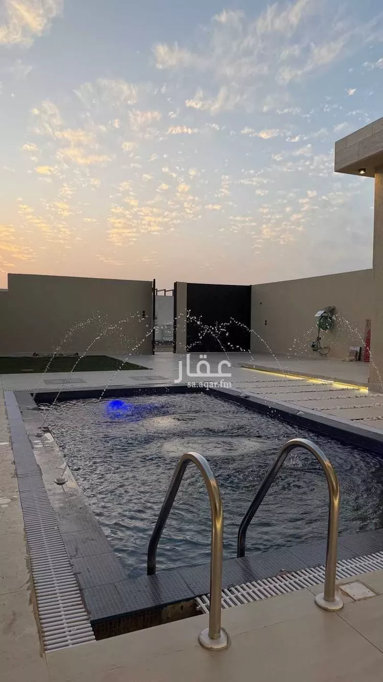 استراحة للبيع في شارع هجره عسيلان 514, حي النقيب الجنوبي, مدينة بريدة, منطقة القصيم