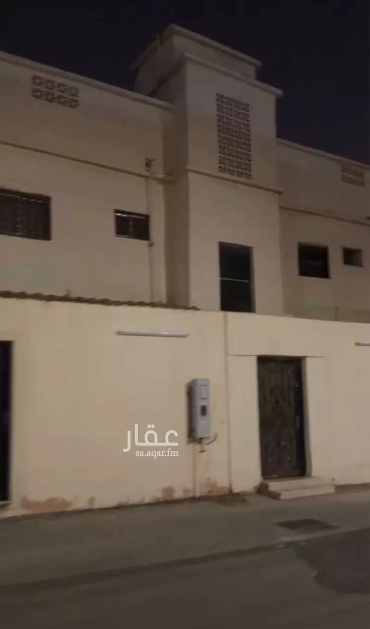 فيلا للبيع في شارع ابي بن معاذ بن انس, حي الفايزية, مدينة بريدة, منطقة القصيم