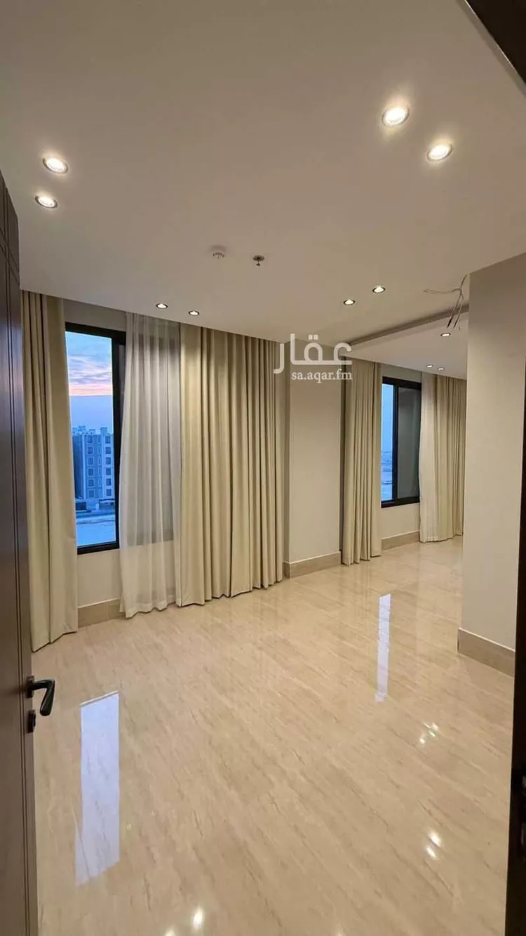 شقة للبيع في شارع حسان ابن ثابت, حي الشعلة, مدينة الدمام, المنطقة الشرقية صورة 2