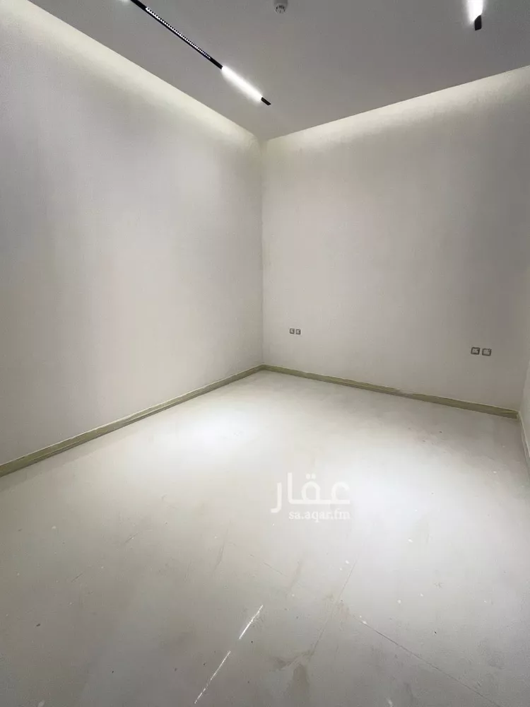 شقة للبيع في شارع حسن الفخري, حي المهدية, مدينة الرياض, منطقة الرياض 12
