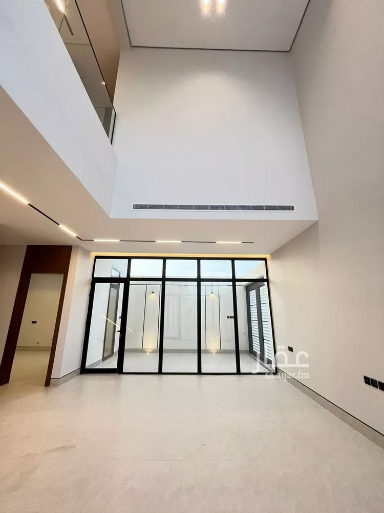 Villa for Sale in Riyadh Al Mahdiyah 21