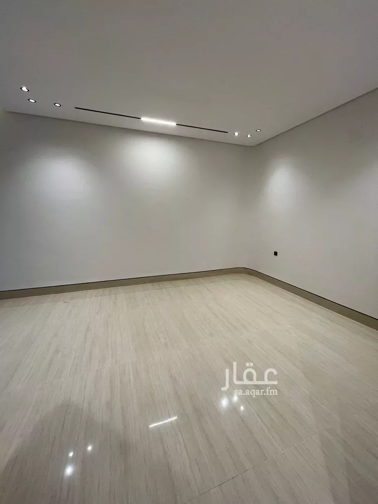 Villa for Sale in Riyadh Al Mahdiyah 12