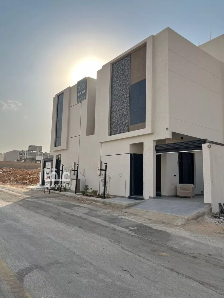 Villa for Sale in Riyadh Al Mahdiyah صورة 2